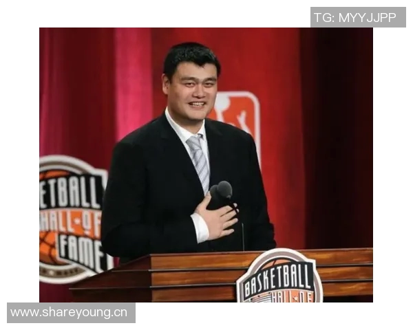 姚明奥尼尔韦德卡特齐聚中国赛现场引发球迷热议